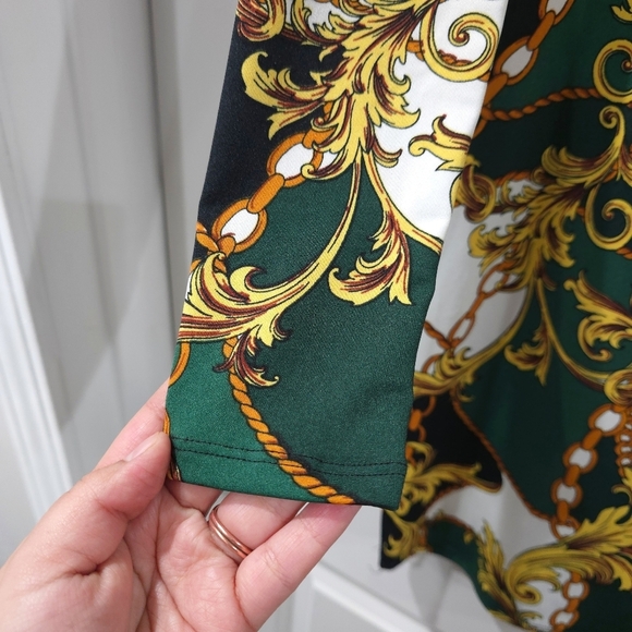 IRIS Long Sleeve Square Neck Bodycon Mini Dress in Green with Gold Filagree, S - Picture 13 of 15